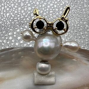 Baroque Pearl "Monster" Minion Pearl Figure/Pendant